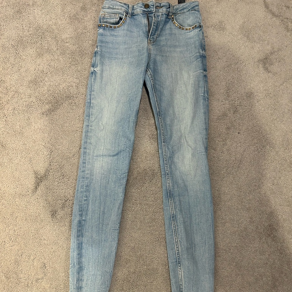 Classic Light Blue Women's Jeans